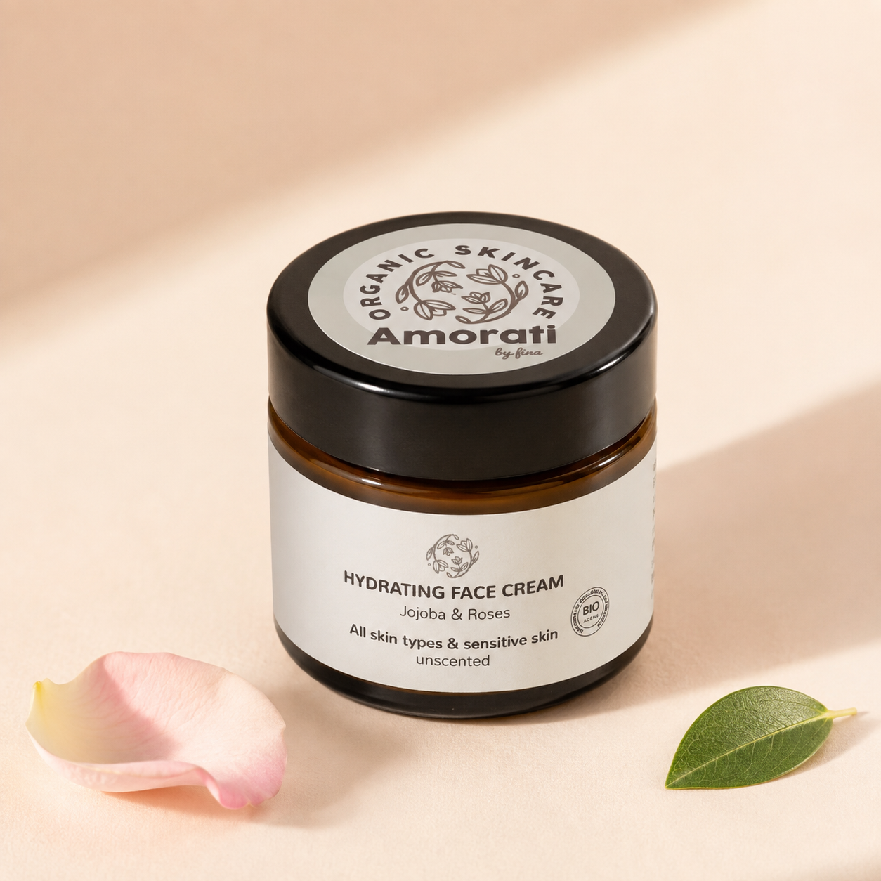 Amorati Hydraterende Dagcrème met originele Amorati by fina-verpakking in minimalistische luxe